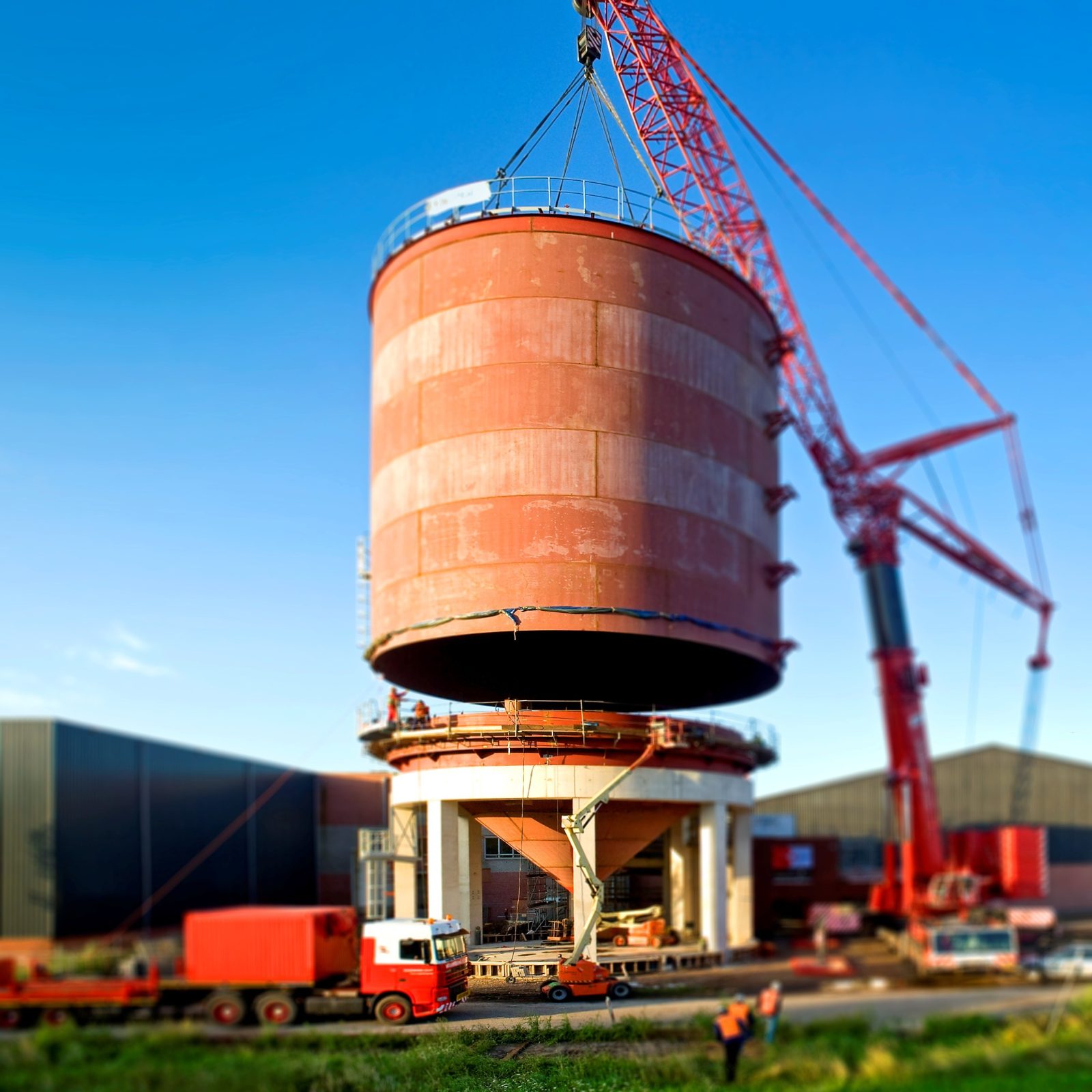 Hengelo reactor in opbouwvierkant